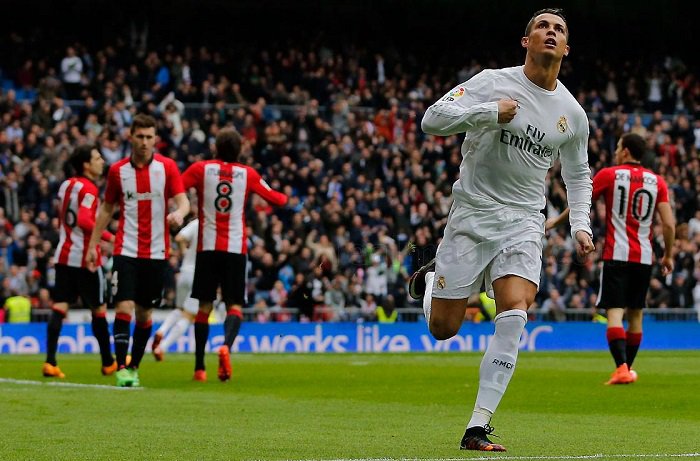 El renacido Cristiano Ronaldo hace fuerte al Real Madrid (4-2)