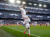 Benzema da al Madrid un derbi tosco y con polémica