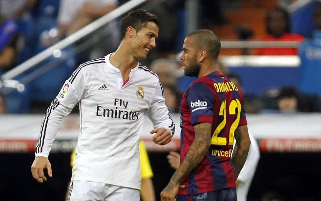 Cristiano Ronaldo, a Dani Alves: «Deja de hacer el idiota, toma ejemplo de Iniesta»