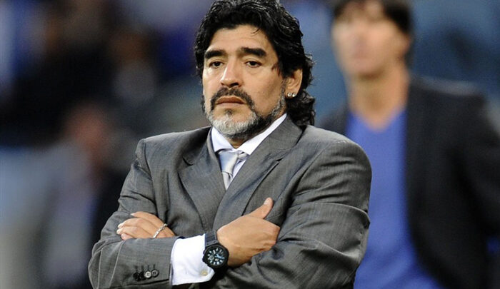 Maradona: «El Nápoles tendría muchas opciones ante el Real Madrid»